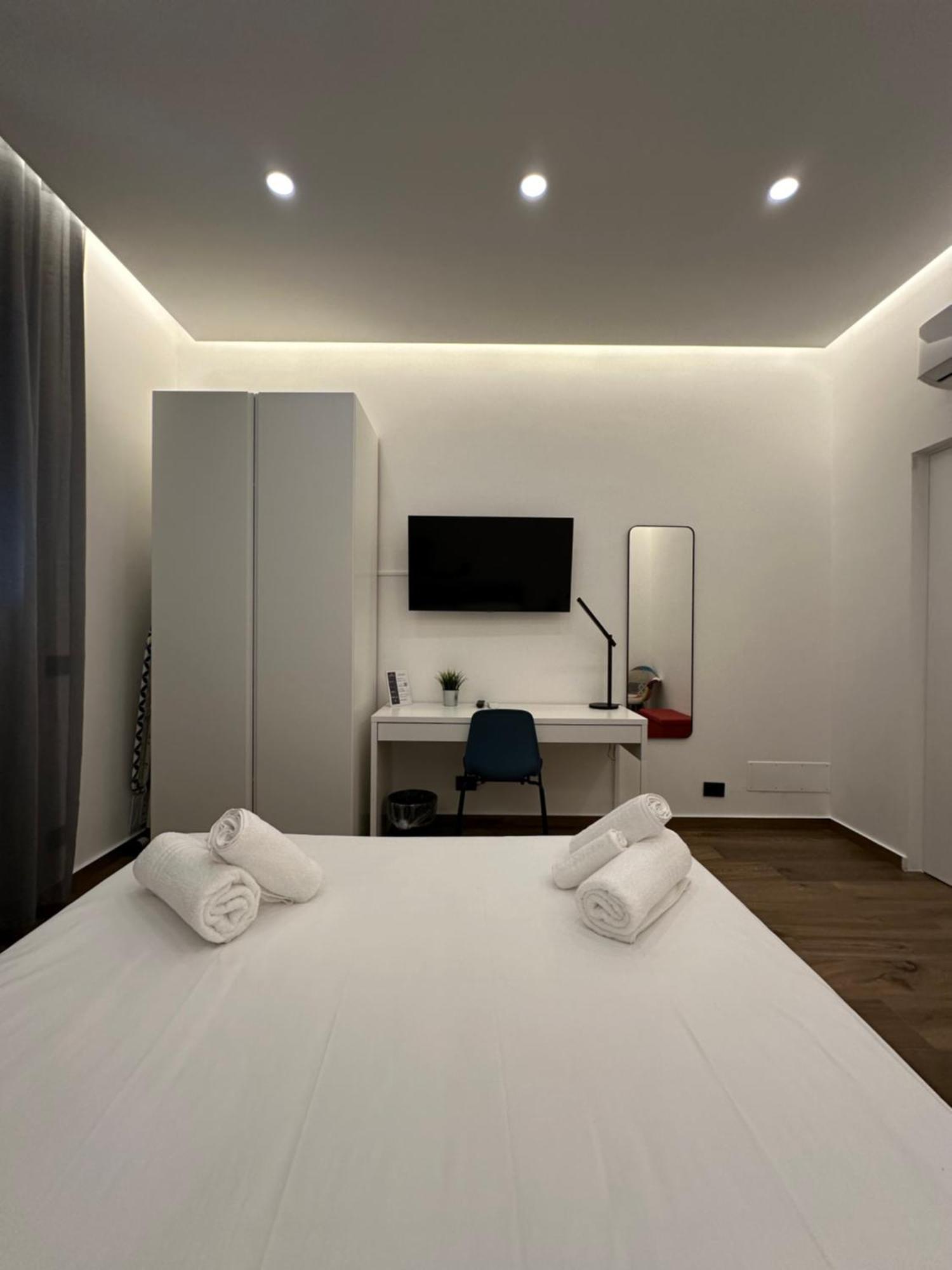 Borgiarooms Luxury Apartment Milazzo Luaran gambar