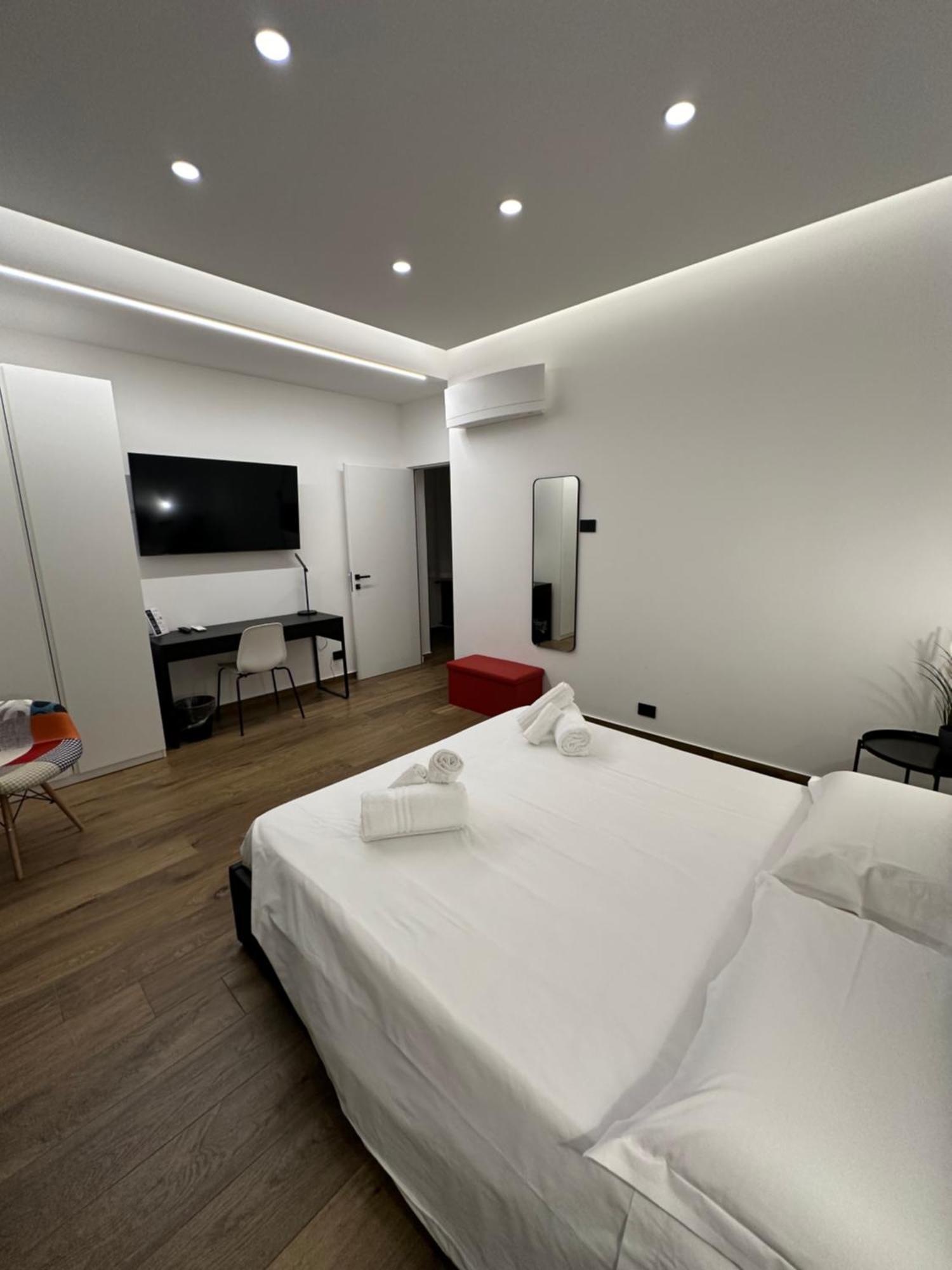 Borgiarooms Luxury Apartment Milazzo Luaran gambar